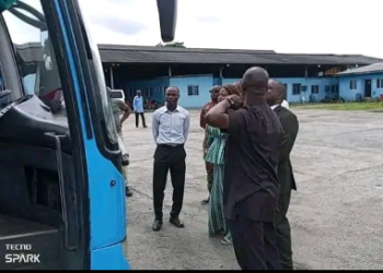 RSUTH Receives Palliative Bus From RSG
