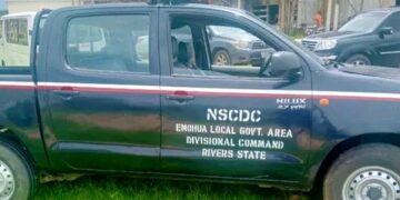 Emohua Council Presents Patrol Vehicle to NSCDC