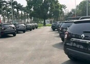 Gov. Fubara Swears-in 16 New Permanent Secretaries, Presents Cars to Them