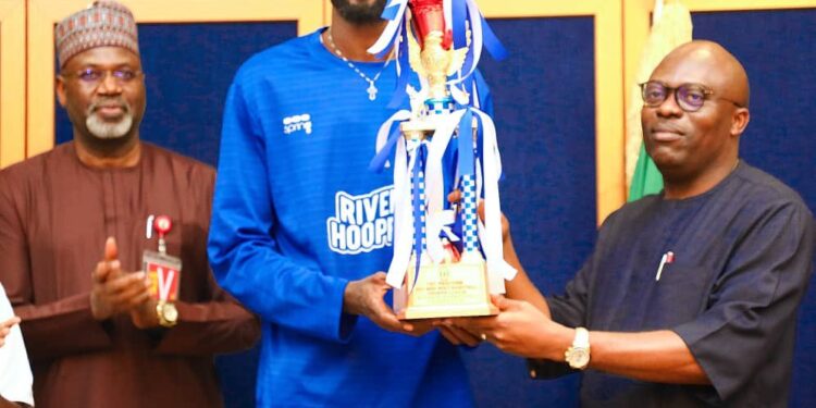 YOU BROUGHT US HONOUR, GOV. FUBARA TELLS SUPER EAGLES, RIVERS HOOPERS