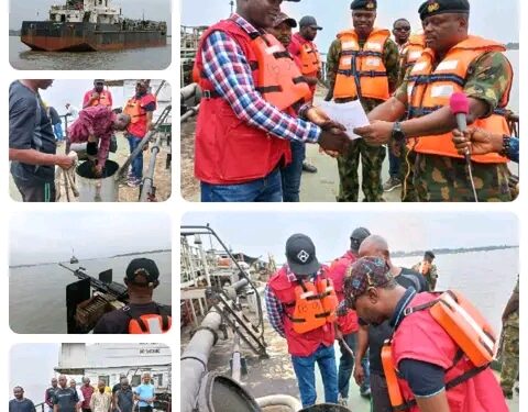 EFCC Grills 10 Suspected Oil Thieves in Uyo