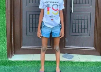 Daddy OPM Takes Child Abandoned in Front of His House to Police Station