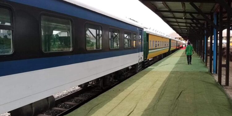 PH-Aba Railway: FG Announces Free Train Ride For Four Days