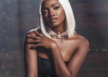 “I Dated My Husband For Five Years Without Billing Him” – Simi