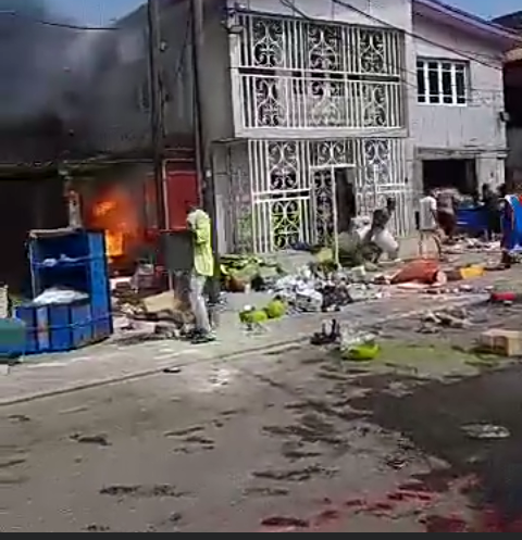 Fire Destroys Property Worth Millions In Port Harcourt | ELANHUB MEDIA