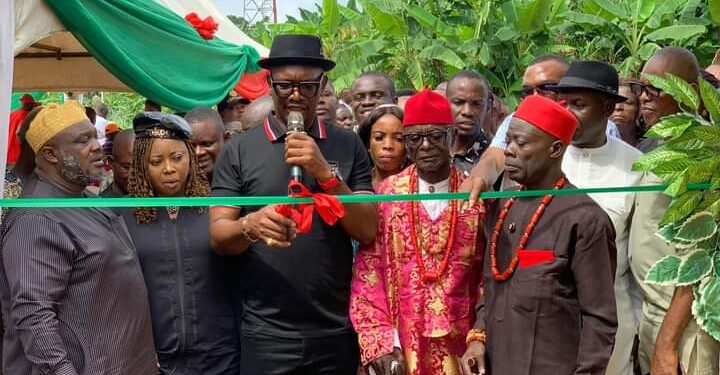 Dr. Obinna Anyanwu Commissions New Market in Ogida, Etche