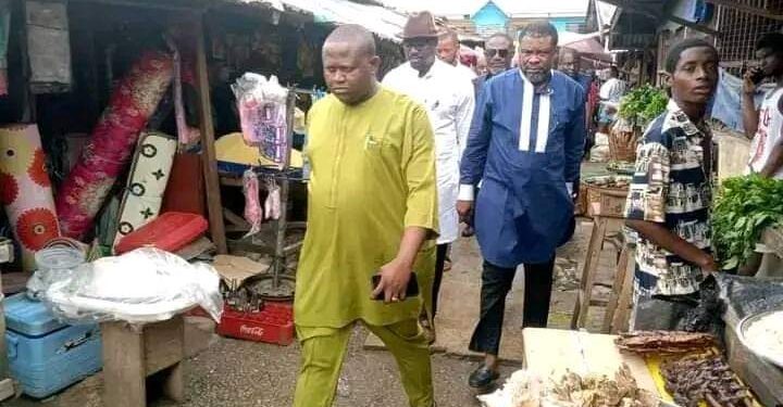 CTC CHAIRMAN OF OBIO AKPOR LGA, AMBASSADOR CHIJIOKE IHUNWO SLASHES TAX FOR TRADERS