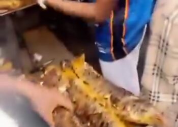 Burna Boy Purchases Bole Worth N4M for Passersby in Port Harcourt