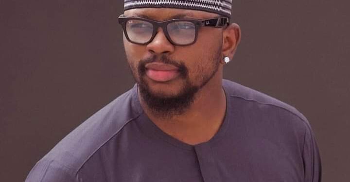 Nigerian Artist Breaks Guinness World Record For Largest Drawing