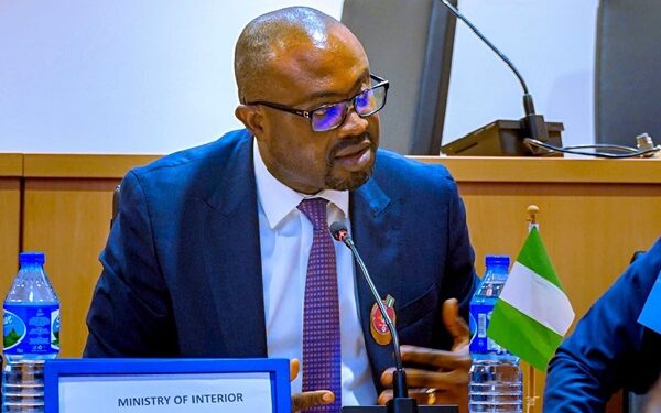 FG Declares Tuesday Public Holiday