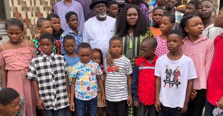 Rivers Commissioner Presents Cash Gifts to Students For Tuition Fees