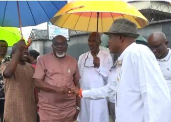 Gov Fubara Donates Transformer To Woji Community