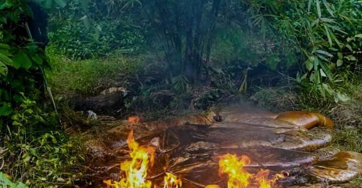 Again, NSCDC Arrest Two Suspected Oil Thieves in Etche