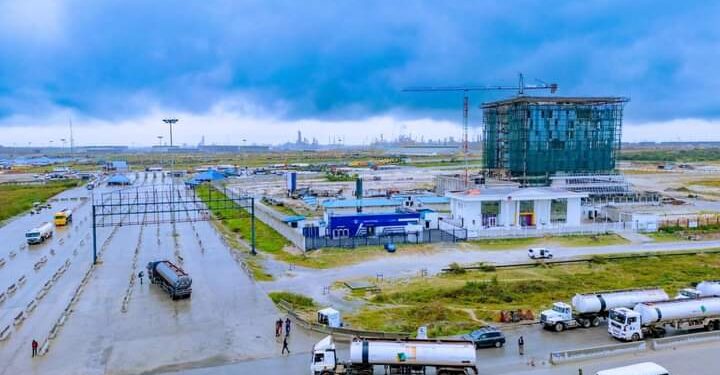 NNPC Stations Over 300 Trucks at Dangote Refinery as Petrol Loading Begins Today