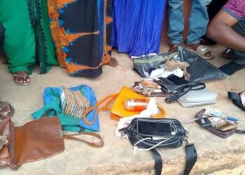 AGAIN, POLICE ARREST POLITICAL THUGS, PARTY LOYALISTS FOR VOTE BUYING, RECOVERS CASH AND INCRIMINATING ITEMS.