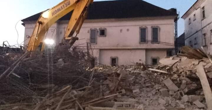 ONE PERSON FEARED DEAD IN COLLAPSED BUILDING UNDER CONSTRUCTION IN OGBOGORO COMMUNITY
