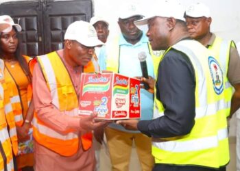 RIVERS STATE FLOOD PREVENTION AND MANAGEMENT COMMITTEE VISITS ABUA ODUAL PRESENT PALLIATIVES