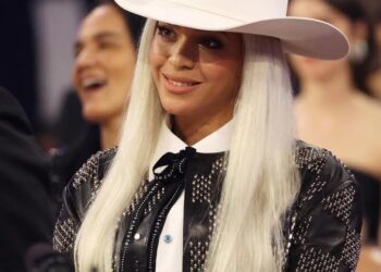 Billboard Names Beyonce as Greatest Popstar of 21st Century