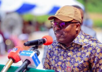 GOV FUBARA DELIVERS RESIDENTIAL QUARTERS TO NAF