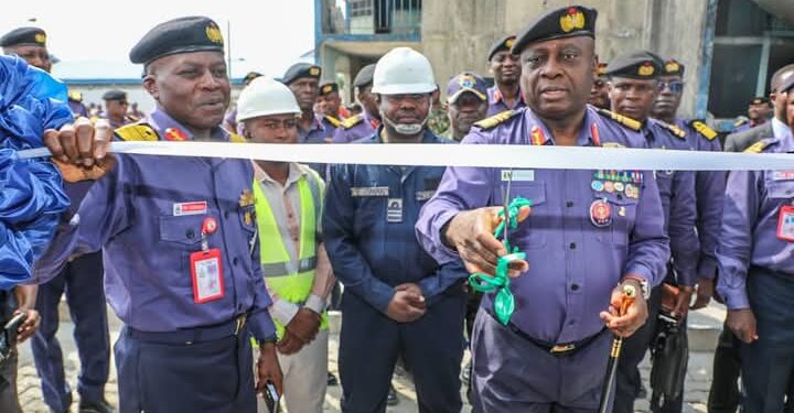 Navy Chief Commissions Projects in Port Harcourt