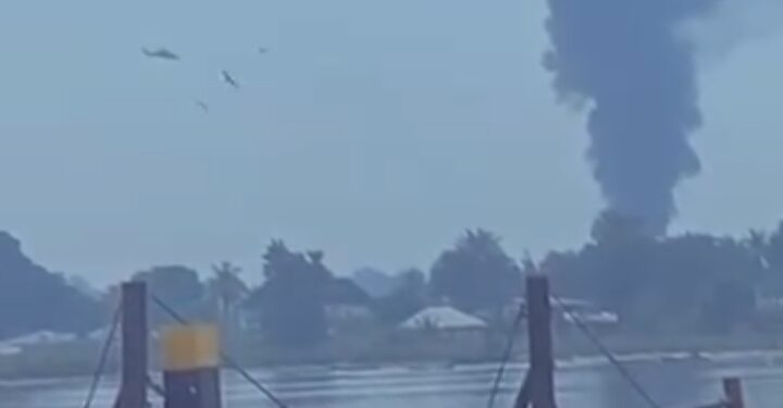 Military Burns Fuel Boat in Rivers State Waterways