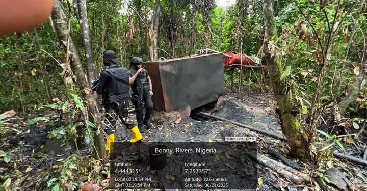 Troops Deactivate Illegal Refinery in Rivers State
