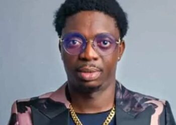 Comedian Destalker Announces Divorce