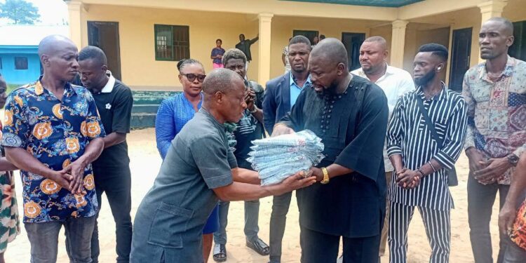 Khana Chairman Donates Uniforms to Students of Nyesom Wike Model School