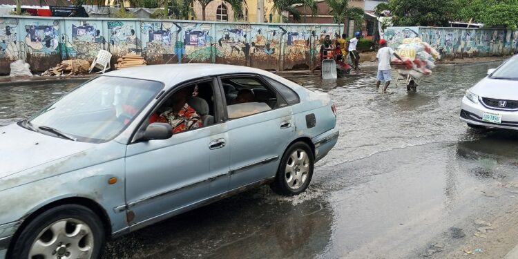Media Practitioner Raises Alarm Over Flooding at Mile 1 Road