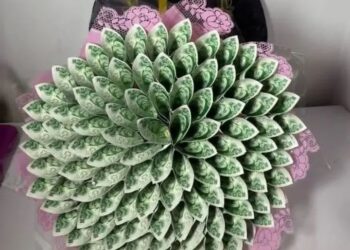 FG Warns Against Use of Money Bouquets Ahead of Valentine’s Day