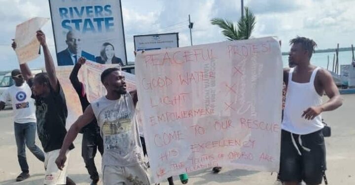 Youths Protest Hardship, Joblessness in Opobo