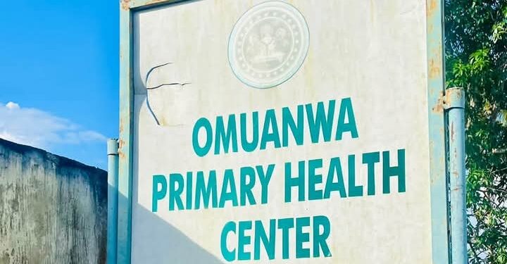 Wobodo Pledges Residential Quarters for Omuanwa Health Workers